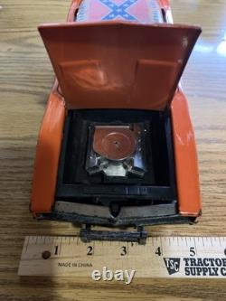 1/16 Tin General Lee Car by Ertl 1981 USA Made Warner Bros Inc. Very Rare