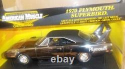 1/18 1970 Superbird Black Chrome Chase Car