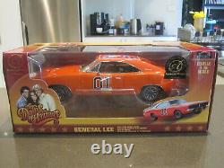 1/18 39505 Ertl Authentics 1969 Dodge Charger Dukes Of Hazzard General Lee New