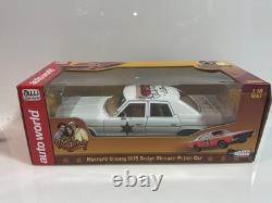 1/18 Auto World The Duke's Of Hazzard 1975 Doge Manaco Autographed