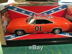 1/18 DUKES OF HAZZARD 1969 DODGE CHARGER by AMERICAN MUSCLE ERTL PRE-OWNED