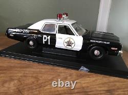 1/18 ERTL American Muscle 1974 Dodge Monaco Mount Prospect Police