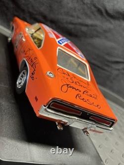 1/18 RC2 Joyride die-cast Dodge Charger General Lee Dukes of Hazard cast signed