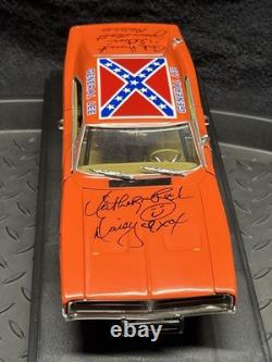 1/18 RC2 Joyride die-cast Dodge Charger General Lee Dukes of Hazard cast signed