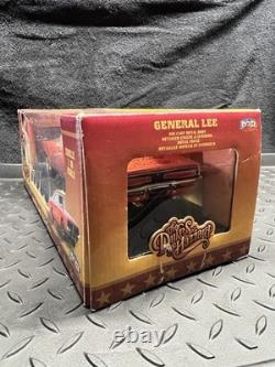 1/18 RC2 Joyride die-cast Dodge Charger General Lee Dukes of Hazard cast signed