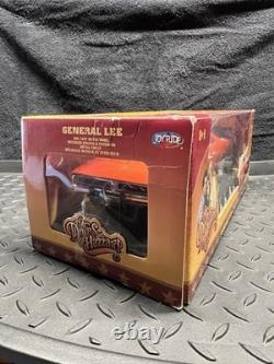 1/18 RC2 Joyride die-cast Dodge Charger General Lee Dukes of Hazard cast signed