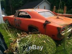1/18 general Lee Dukes of hazzard Dodge charger barn find Rusty