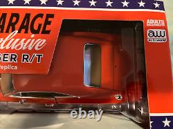 118 Cooter's Garage General Lee 1969 Dodge Charger General Lee New In Box Duke