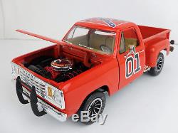 118 Custom General Lee Pickup Truck Dukes of Hazzard Diorama with LEDs Display