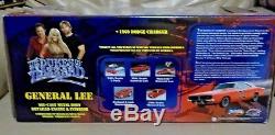 118 DIECAST JOYRIDE RC2 GENERAL LEE CHASE CAR THE DUKES of HAZZARD COUNTY