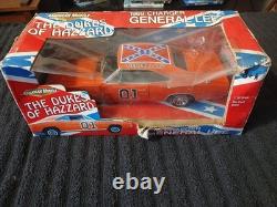 118 Diecast Dukes Of Hazzard General Lee 1969 Charger AUTO by Bo and Cletus
