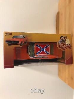 118 Dukes of Hazzard General Lee 1969 Dodge Charger Johnny Lightning Am. Muscle