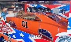 118 Dukes of Hazzard General Lee Body Shop NIB