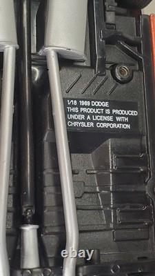 118 Ertl 1969 Dodge Charger Dukes Of Hazzard's General Lee Race Day Version