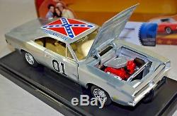 118 The Dukes of Hazzard GENERAL LEE 1969 Dodge Charger Chrome Diecas Model