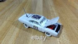 #13 Dukes Of Hazzard GeneralLee Custom WhiteLightning'69 DodgeCharger, 164, new