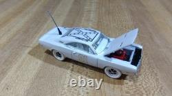 #18 Dukes Of Hazzard GeneralLee Custom WhiteLightning'69 DodgeCharger, 164, new