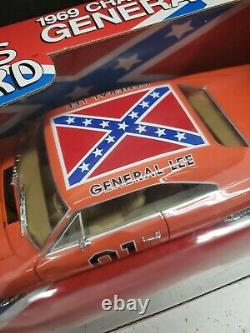 1969 Charger Dukes Of Hazard General Lee ERTL American Muscle 118 Scale New