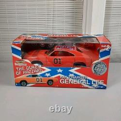 1969 Charger General Lee Dukes of Hazzard BodyShop Model Kit 118 Scale Diecast