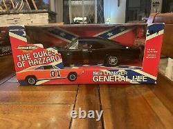 1969 Dodge Charger Black Chase General Lee 1/18 New