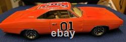 1969 Dodge Charger Dukes of Hazzard General Lee, ERTL AUTHENTICS 1/18