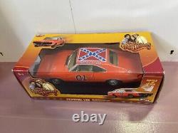 1969 DuKes of Hazzard General Lee Dodge Charger 118 Scale Diecast