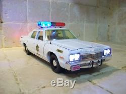 1974 Dodge Monaco POLICE Rosco Patrol Dukes Of Hazzard WORKING LIGHTS 1/18 Ut