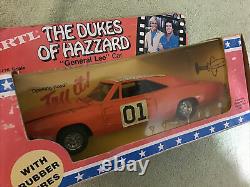 1981 Ertl DUKES OF HAZZARD GENERAL LEE 1969 Dodge Charger 1/24 Die Cast In Box