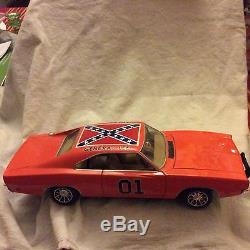 1981 Ertl Dukes of Hazzard Gen. Lee-Warner Bros 13 with original Art -rare