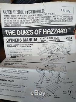 1981 Ideal Dukes Of Hazzard Electric Slot Car Racing Set General Lee EUC