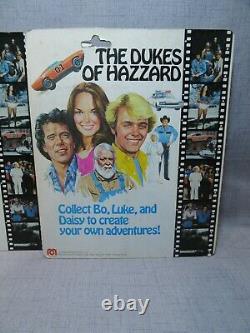 1981 Mego Dukes of Hazzard 8 Poseable Figures BO-LUKE-DAISY-BOSS HOGG Carded