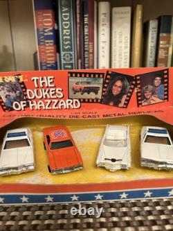 1981 The Dukes Of Hazzard 1/64 Scale Die-cast Metal Replicas No. 1570 ERTL Read