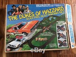 1981 ideal The Dukes of Hazzard Electric Slot Car Racing Set Vintage