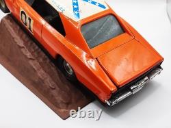 1982 Steel Diecast Ertl 116 Car Dukes Of Hazard General Lee + Ramp Great Cond