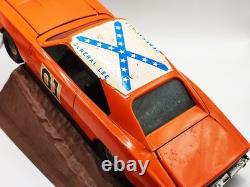 1982 Steel Diecast Ertl 116 Car Dukes Of Hazard General Lee + Ramp Great Cond