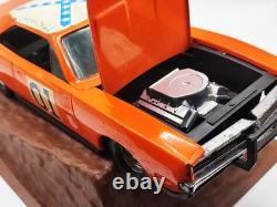 1982 Steel Diecast Ertl 116 Car Dukes Of Hazard General Lee + Ramp Great Cond