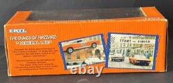 1998 ERTL Die Cast The Dukes Of Hazzard General Lee 125 In Box