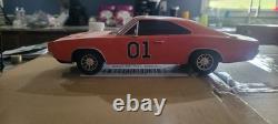 2 Dukes Of Hazzard 116 scale Lights And Sounds General Lee. Read Description