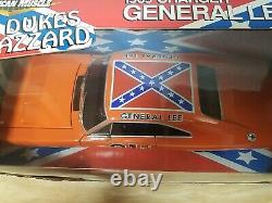 2000 The Dukes of Hazzard General Lee ERTL American Muscle Dodge Charger 118