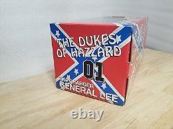 2000 The Dukes of Hazzard General Lee ERTL American Muscle Dodge Charger 118