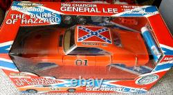2001, American Muscle Diecast Body Shop General Lee Dukes of Hazzard, 118