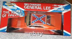 2001, American Muscle Diecast Body Shop General Lee Dukes of Hazzard, 118