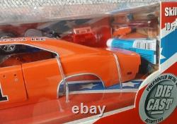 2001, American Muscle Diecast Body Shop General Lee Dukes of Hazzard, 118