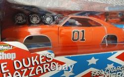 2001, American Muscle Diecast Body Shop General Lee Dukes of Hazzard, 118