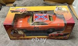 2006 Joy Ride Dukes of Hazzard 118 Diecast General Lee Dodge Charger