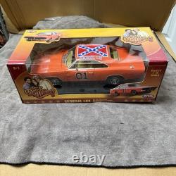 2006 Joy Ride Dukes of Hazzard 118 Diecast General Lee Dodge Charger