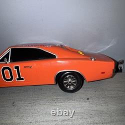 2006 Malibu Dukes of Hazzard General Lee 1969 Dodge Charger Car WORKS