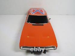 2006 Malibu Intern. Dukes Of Hazzard General Lee Car Lights & Sound Works 1/18