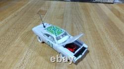 #4 Dukes Of Hazzard GeneralLee Custom WhiteLightning'69 Dodge Charger, 164, new