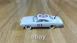 #6 Dukes Of Hazzard GeneralLee Custom WhiteLightning'69 Dodge Charger, 164, new